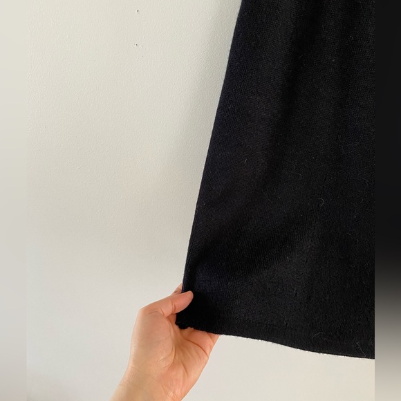 Classic vintage 80s/90s black Tricorama wool blend midi pencil skirt - Picture 3 of 5